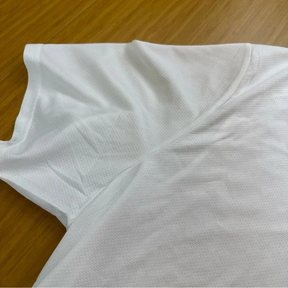 NEW Men's Adidas 2XL Designed 4 Movement White Tee Shirt Size XXLarge MSRP $30 - Picture 3 of 7